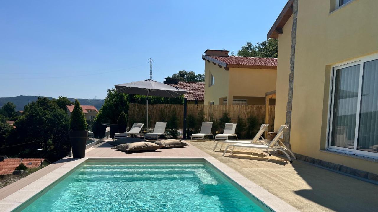 Geres Emblematico - Piscina & Jacuzzi *